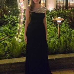 Xscape Size 4P Bead Illusion Elegant Black Jersey Evening Gown